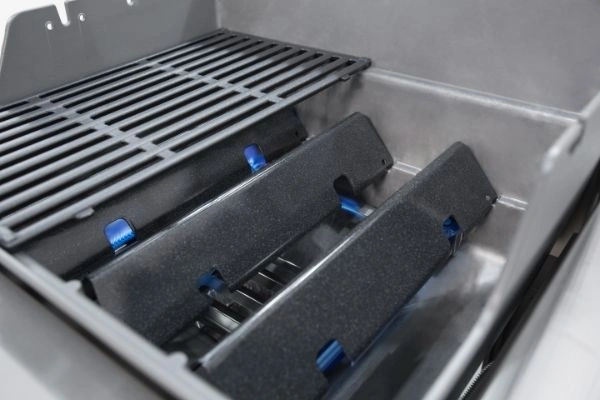 Bare aromatizare si grilaj de gatit gratar pe gaz Weber 